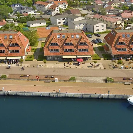 Hafenhaeuser Wiek Ferienwohnung 04 Wiek auf Rügen